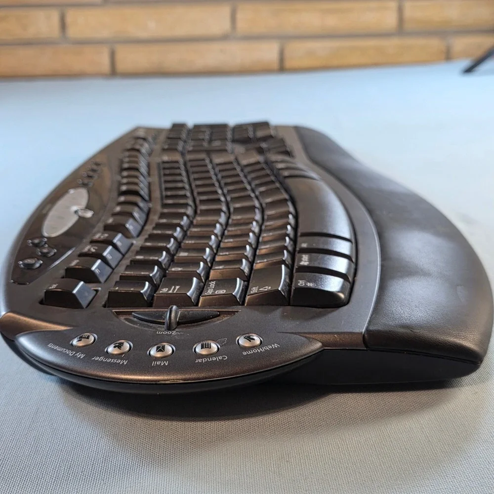 Microsoft Wireless Optical Desktop Pro Keyboard 1027 Ergonomic Multimedia Black